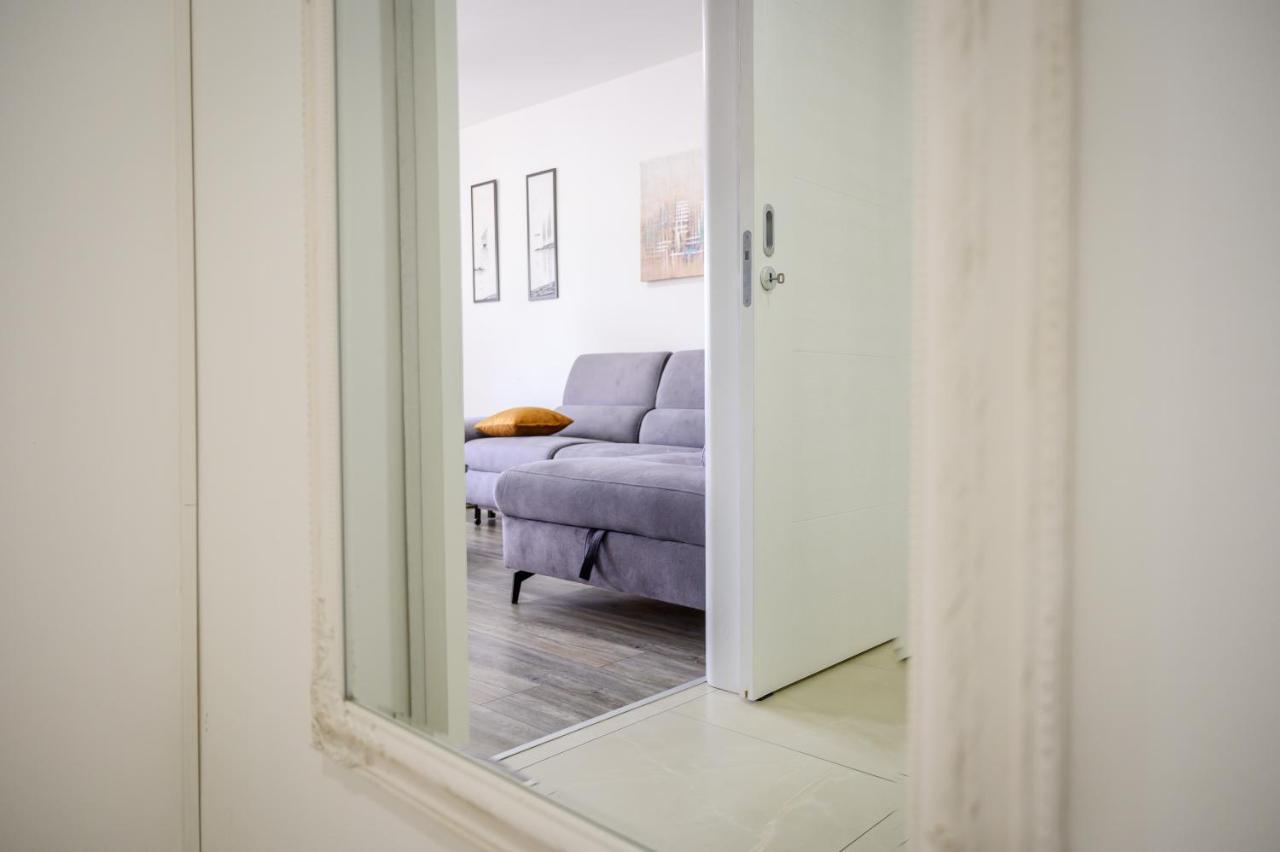 Apartment Tina Плоче Экстерьер фото