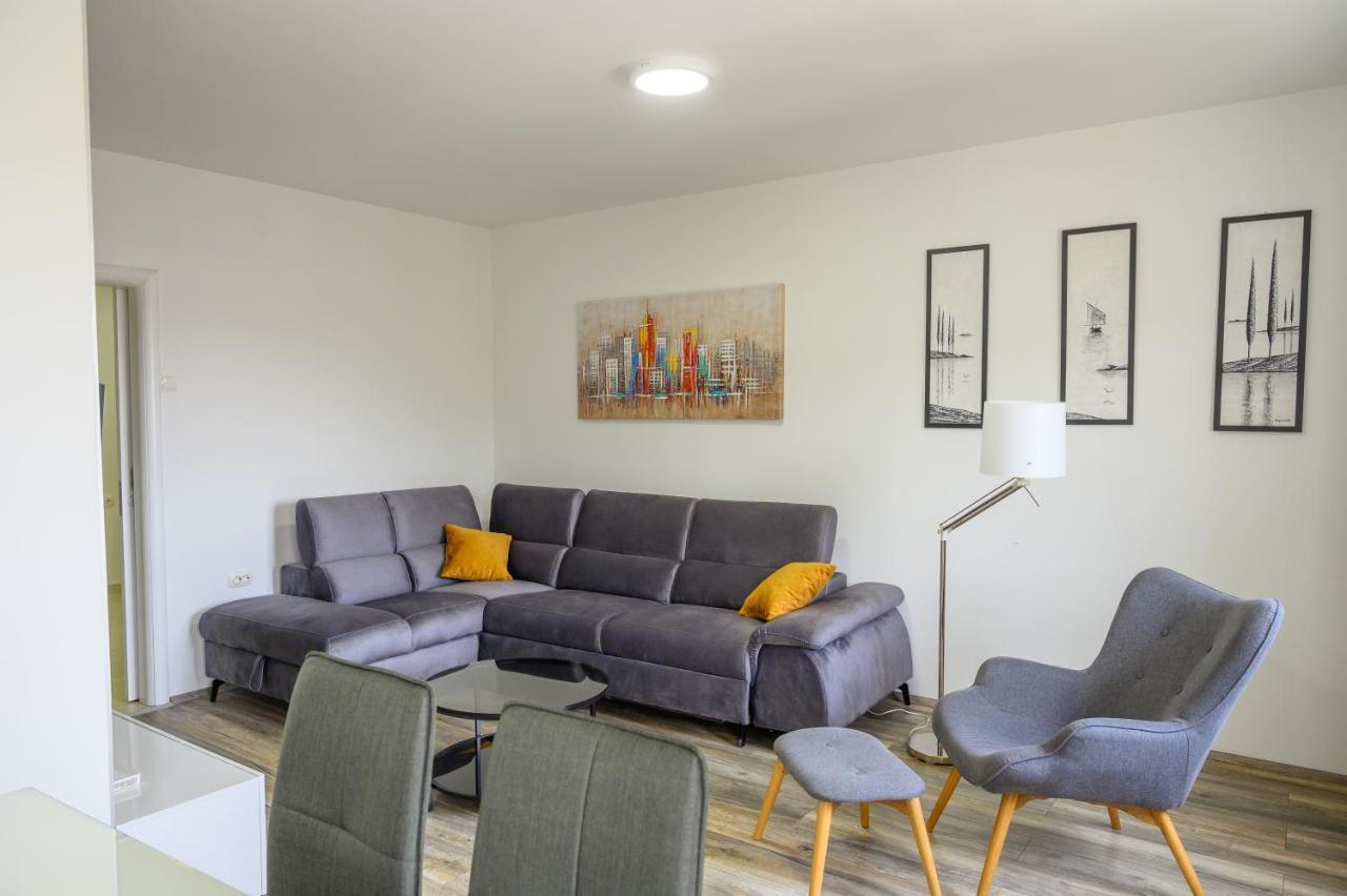 Apartment Tina Плоче Экстерьер фото