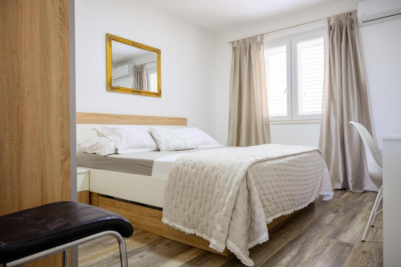 Apartment Tina Плоче Экстерьер фото