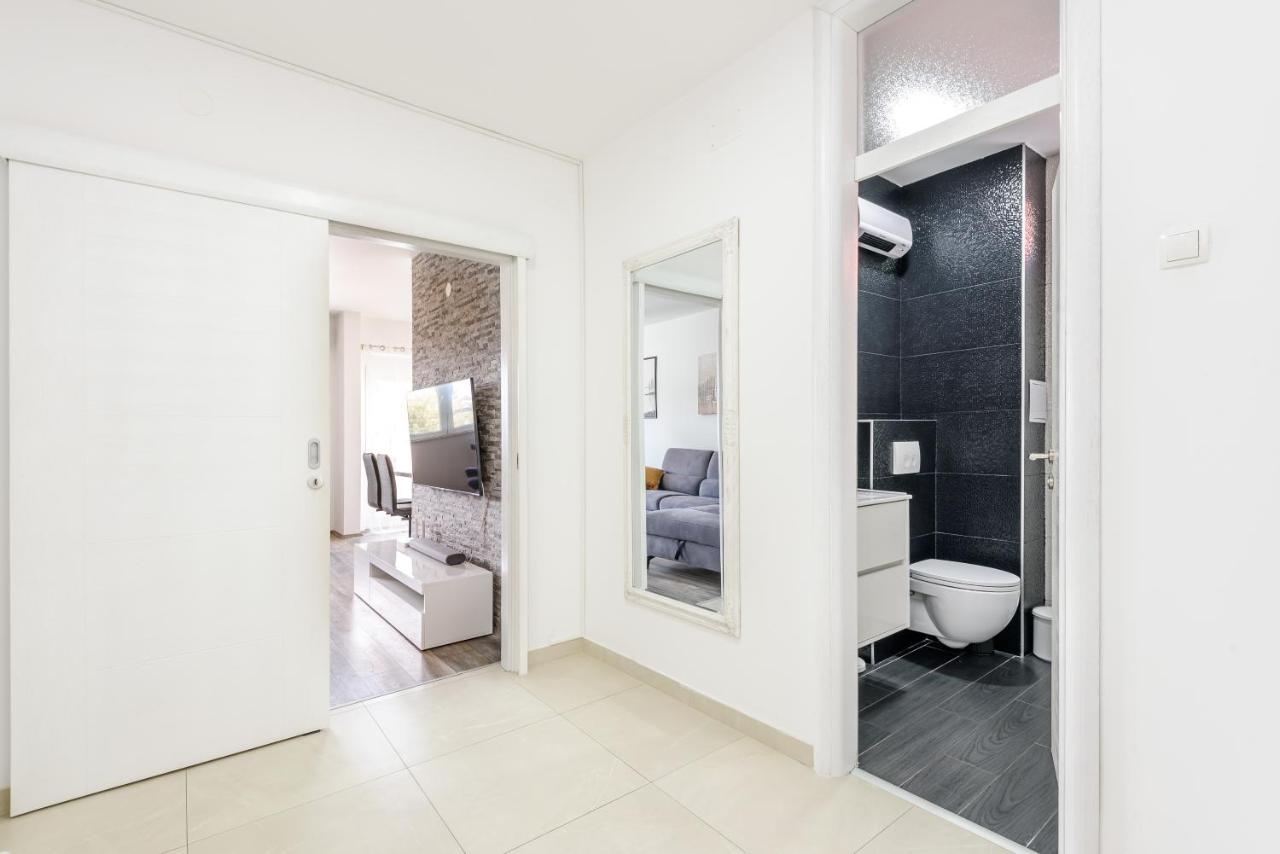 Apartment Tina Плоче Экстерьер фото