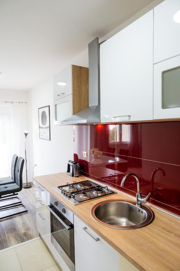 Apartment Tina Плоче Экстерьер фото
