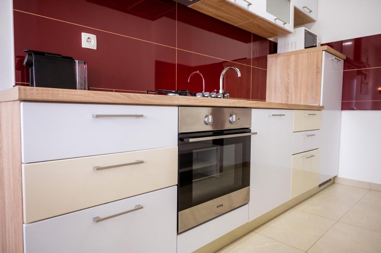 Apartment Tina Плоче Экстерьер фото