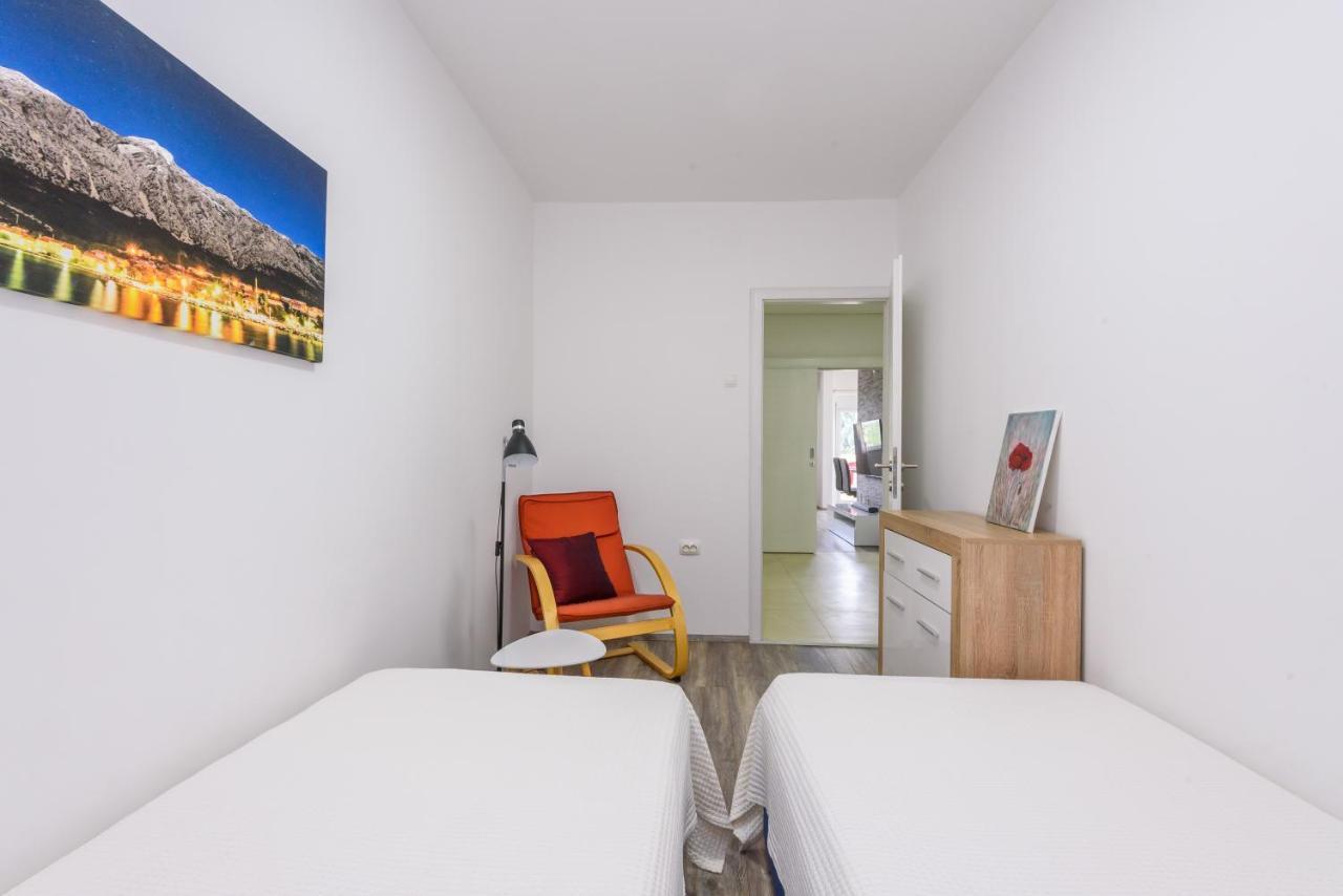Apartment Tina Плоче Экстерьер фото
