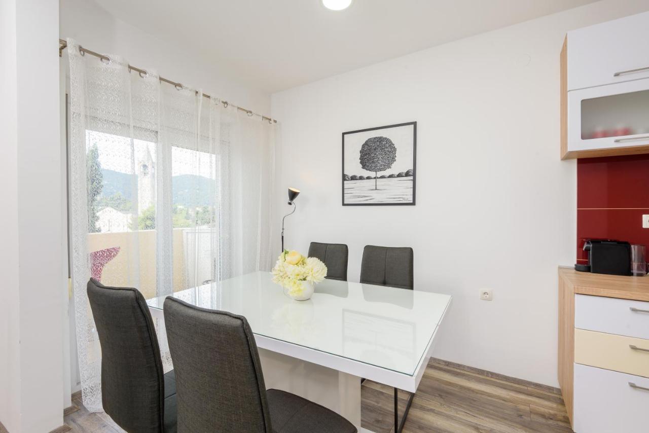 Apartment Tina Плоче Экстерьер фото