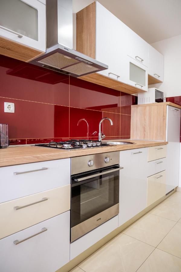 Apartment Tina Плоче Экстерьер фото