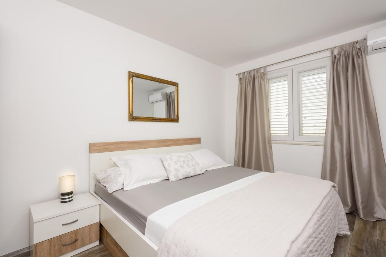 Apartment Tina Плоче Экстерьер фото