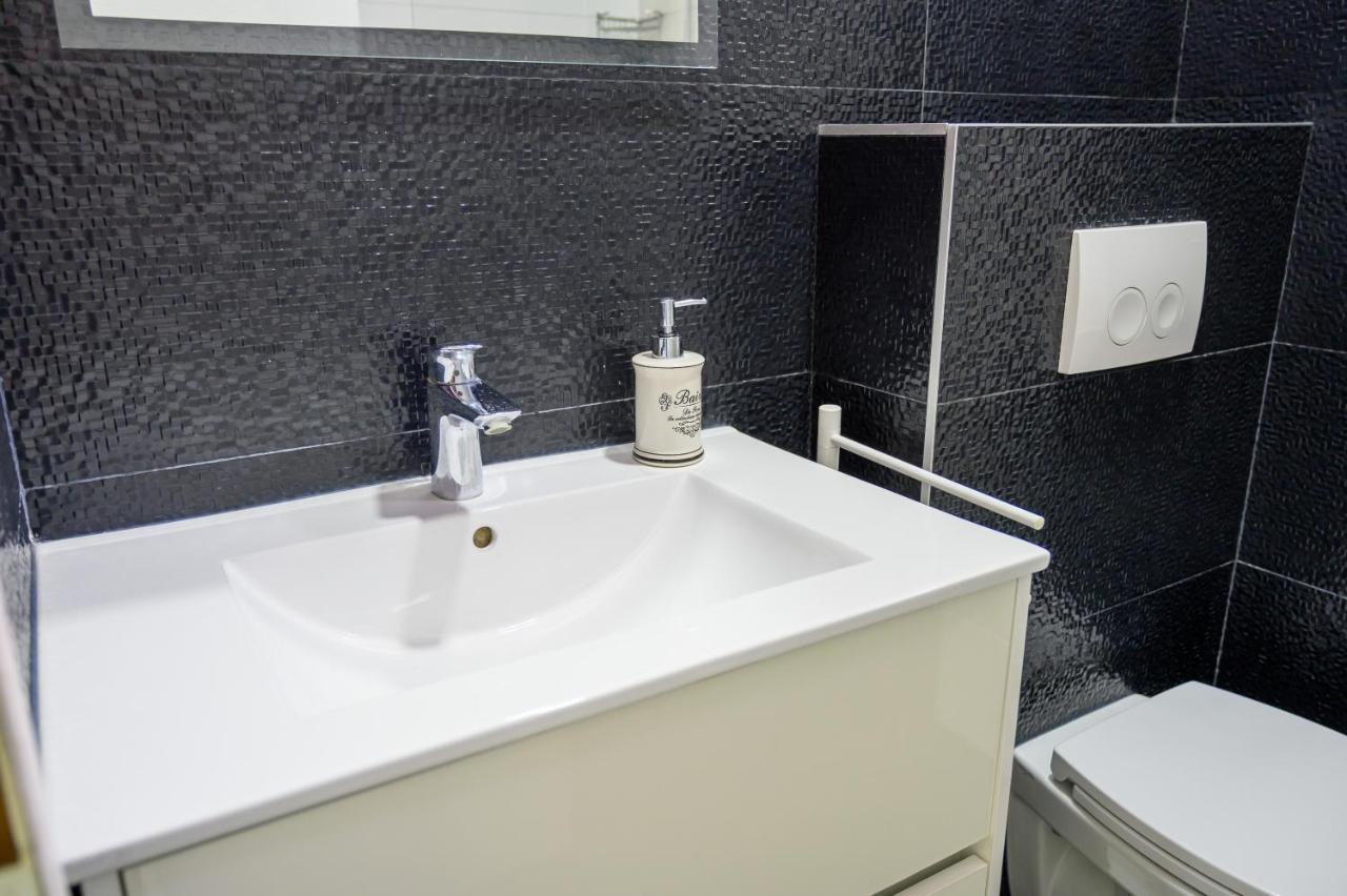 Apartment Tina Плоче Экстерьер фото